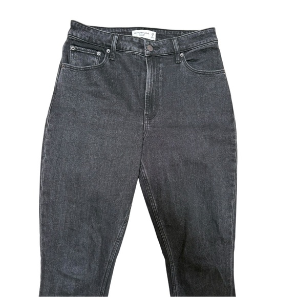 Abercrombie & Fitch Black High-Rise Skinny Jean with Split Inseam - Picture 4 of 8